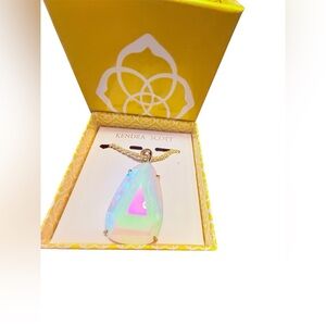 Discontinued Vintage Kendra Scott Sandra 14K Gold Necklace Iridescent Pendant